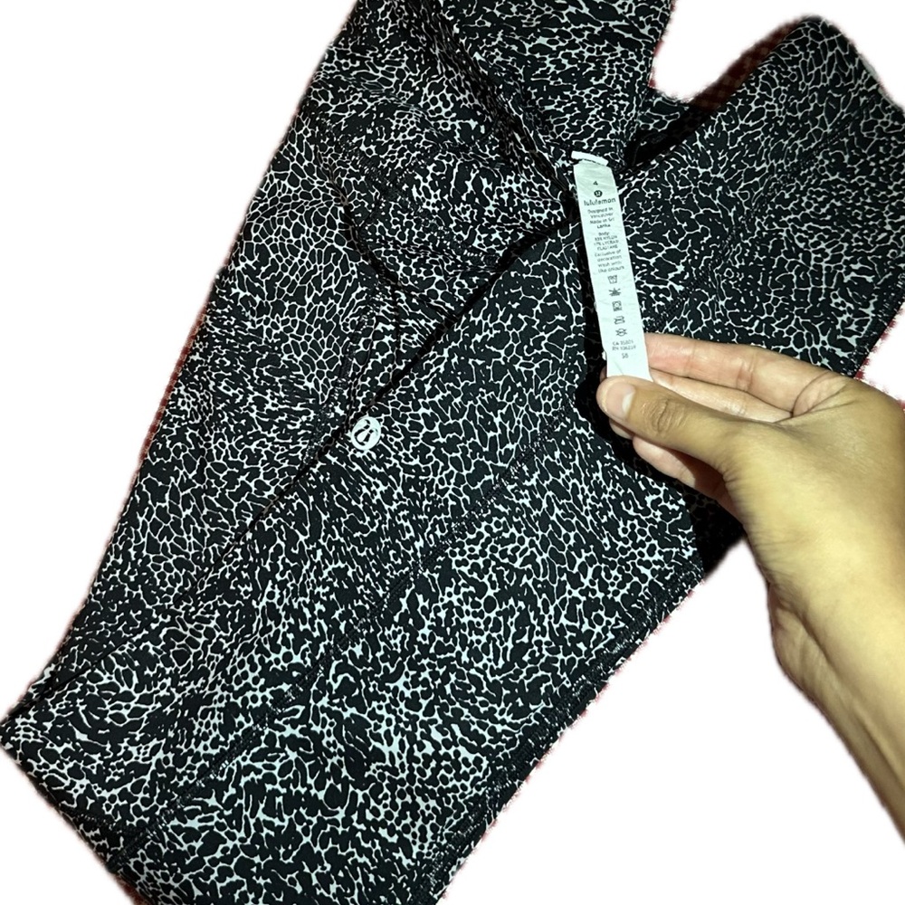 Lululemon Athletica Black and White Patterned Leggings